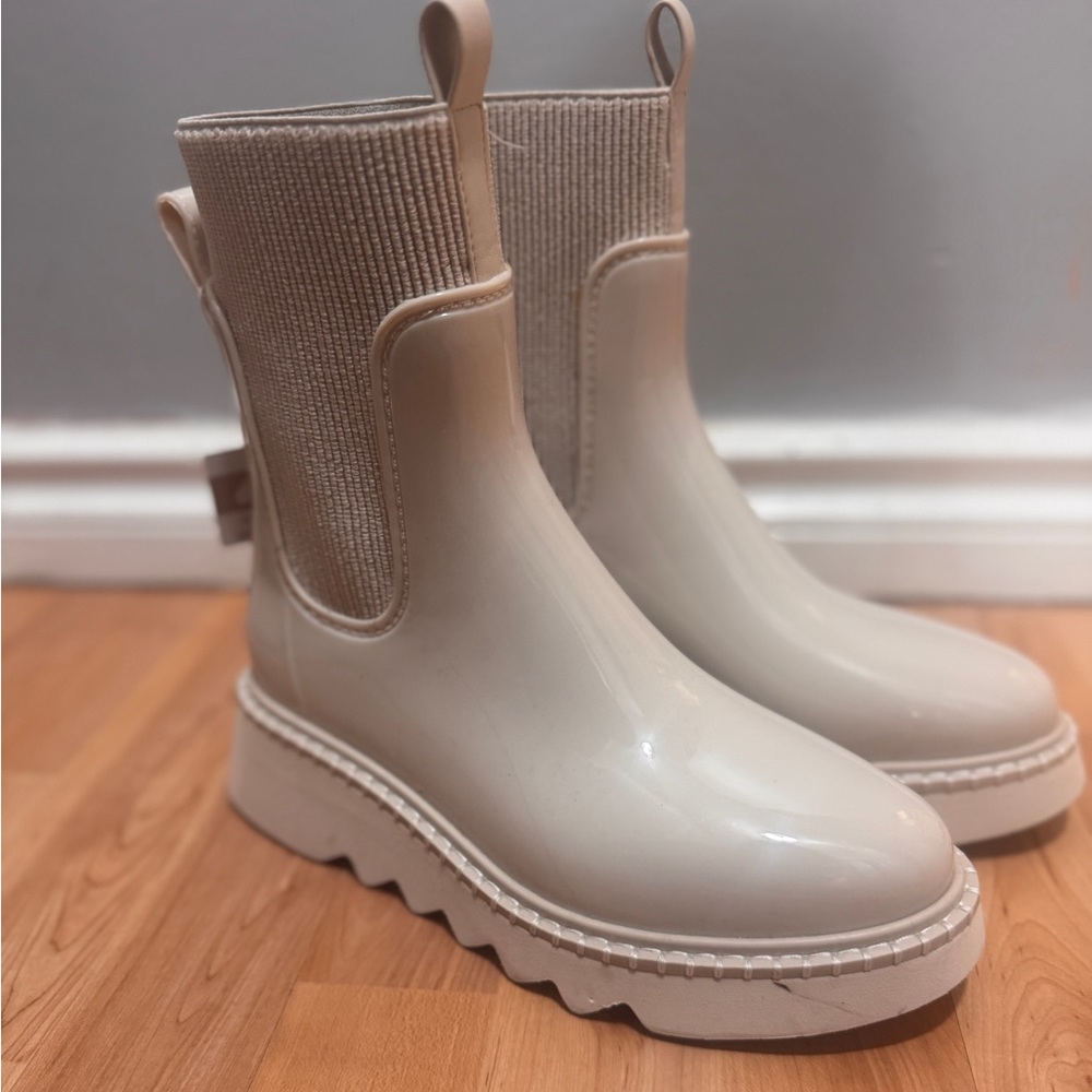 Dolce Vita Cream Winter Rain Boots